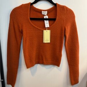 XS Aritzia Wilfred Free hush knit sweetheart sweater
